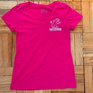Cali Strong v-neck pink t-shirt